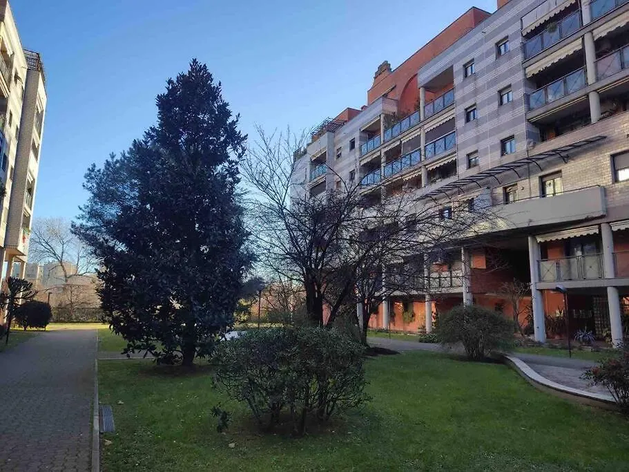 La Ca Del Lori Daire Milano 0*,