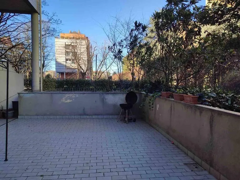 La Ca Del Lori Daire Milano 0*,  İtalya
